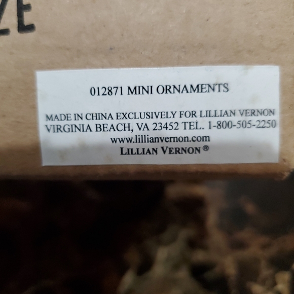 12 set Lillian Vernon mini Christmas ornaments - Picture 6 of 7